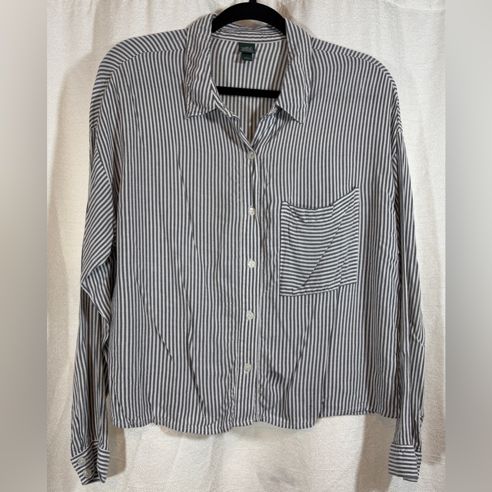 Wild Fable Striped Button-Down Boxy Cropped Long Sleeve Collared Shirt